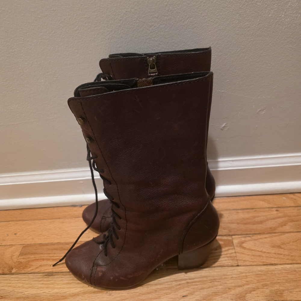 Fossil Dark Brown Lace-Up Women's Boots